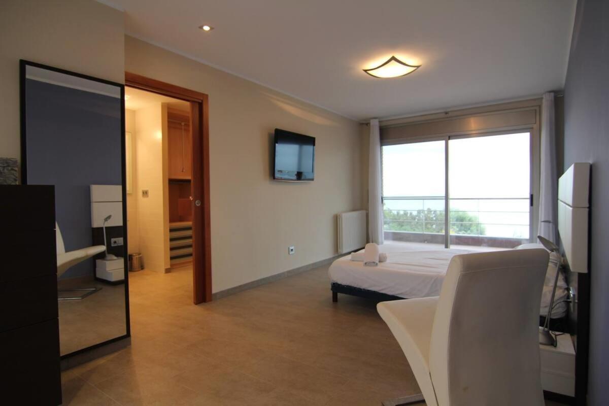 Villa Maricel 알카나 외부 사진