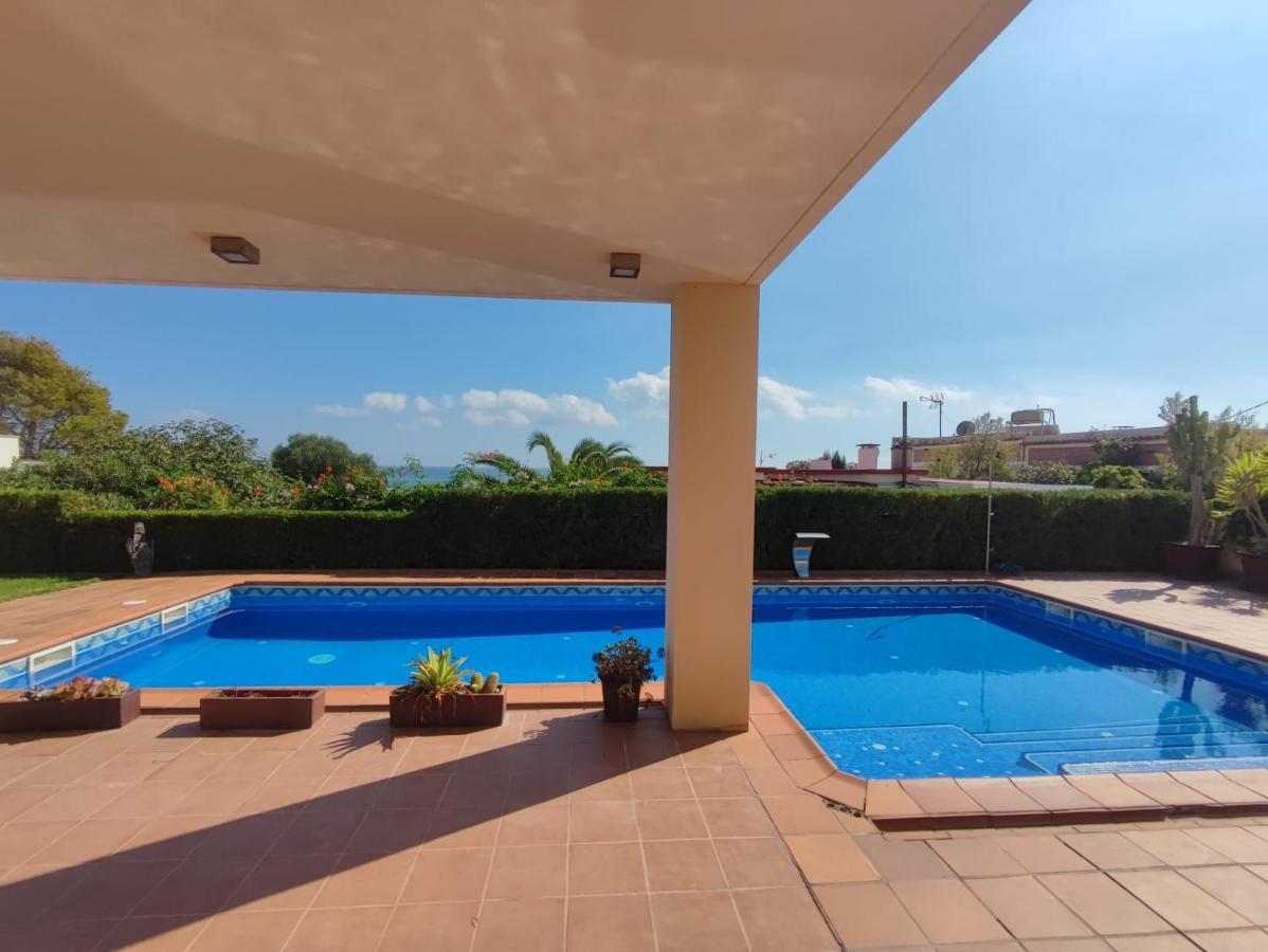 Villa Maricel 알카나 외부 사진